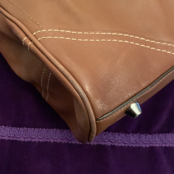 Coach EUC handbag, dark camel colour - Picture 12 of 16